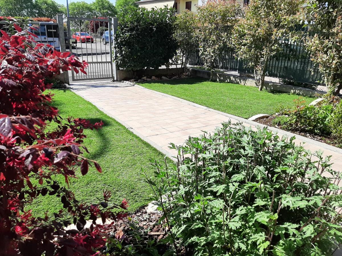Casa Maria Apartment Cigole ภายนอก รูปภาพ